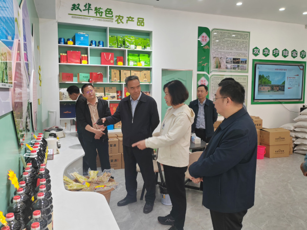 网站发布照片.jpg